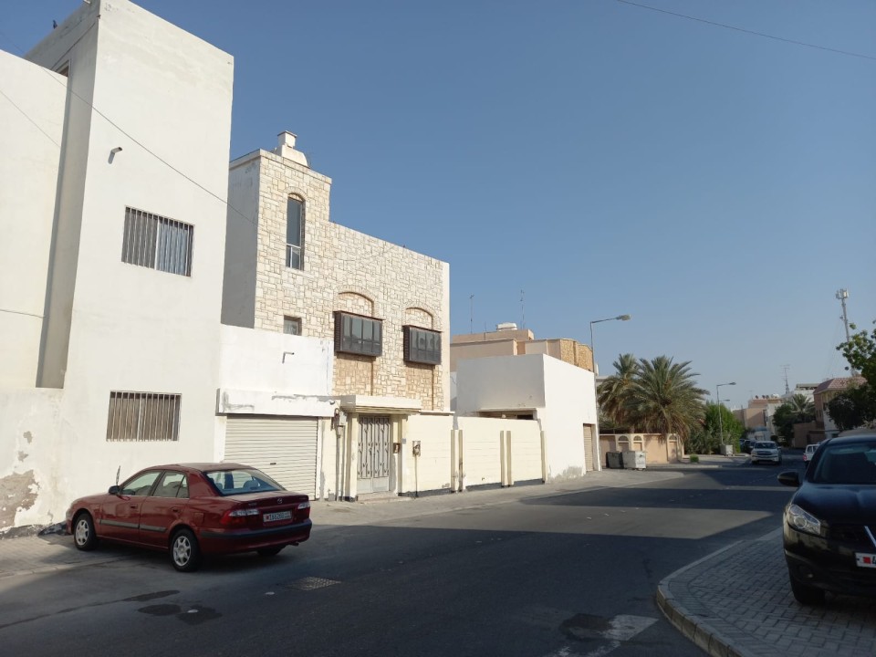  Villa For Sale In Busaiteen - 132
