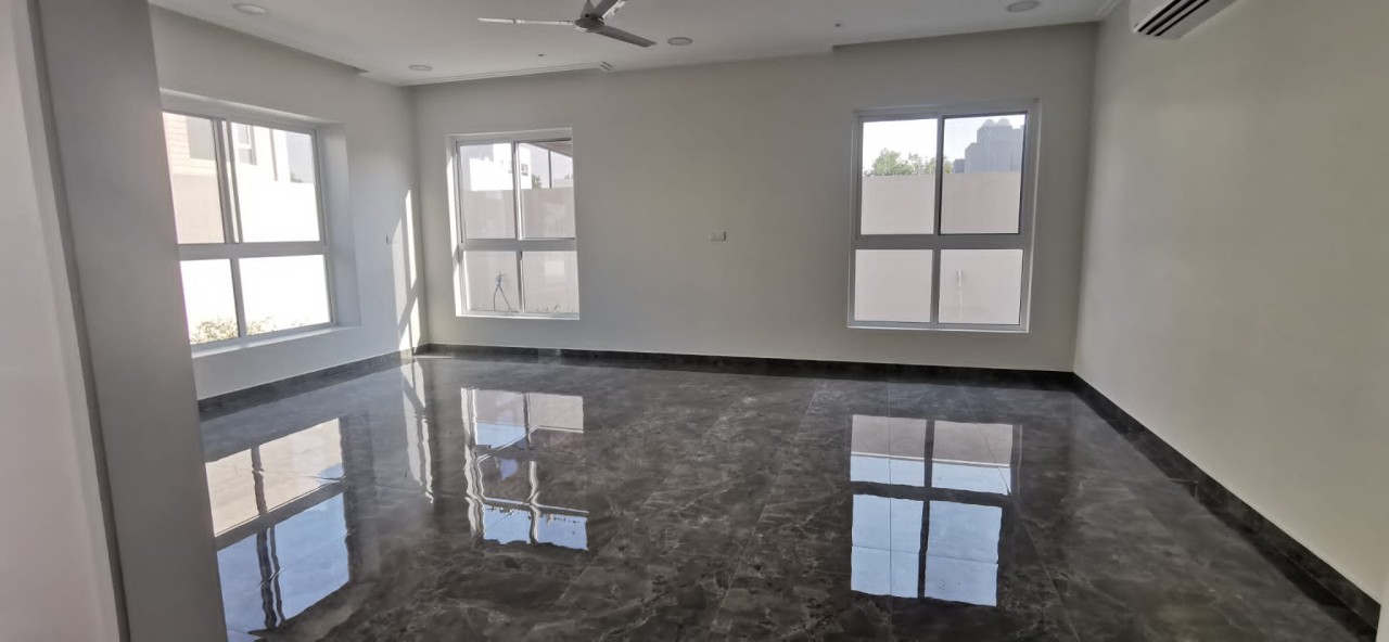  Villa For Sale In Karzakan - 214