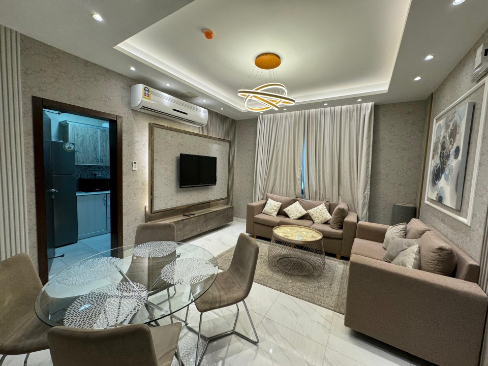  Apartment For Rent In Busaiteen - 191