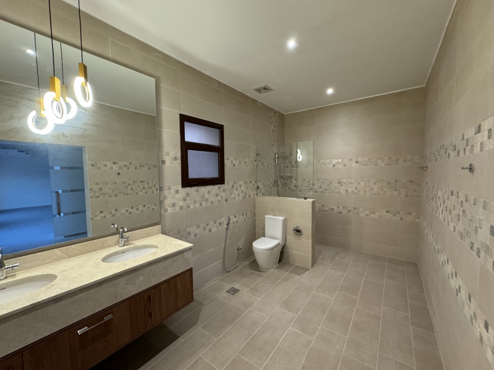  Villa For Sale In Sanad - 320