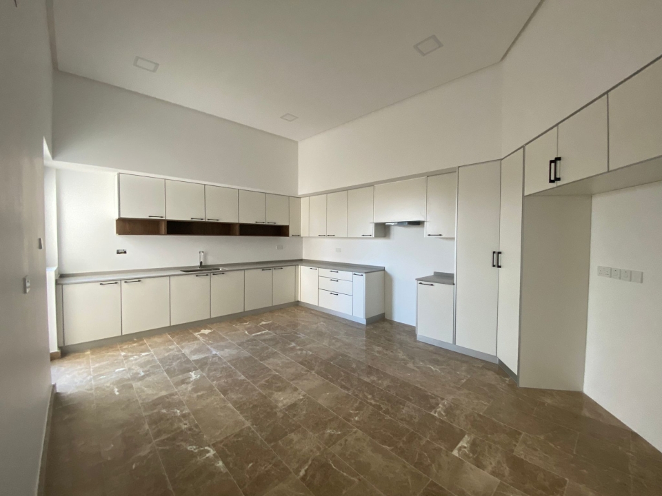  Villa For Sale In Jablat Habshi - 333