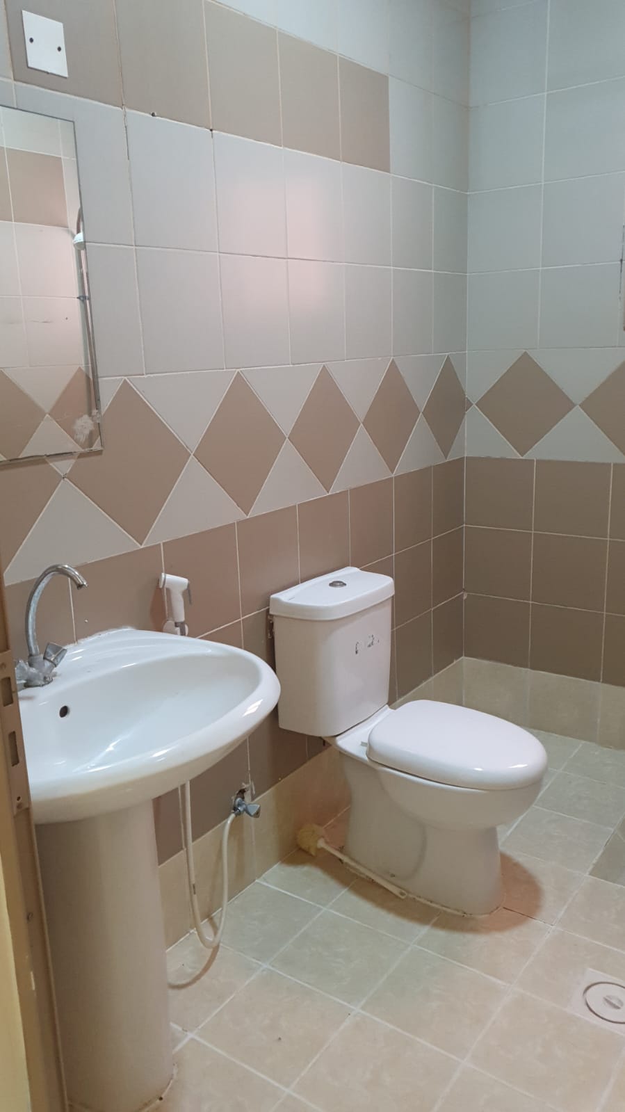  Apartment For Rent In Salmabad - 340
