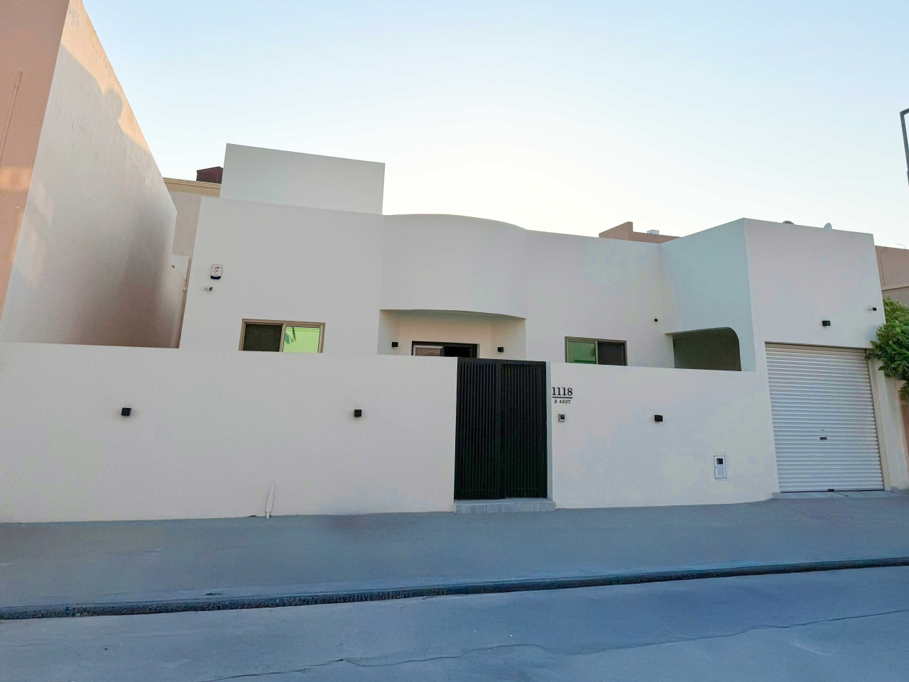  Villa For Rent In Sanad - 339
