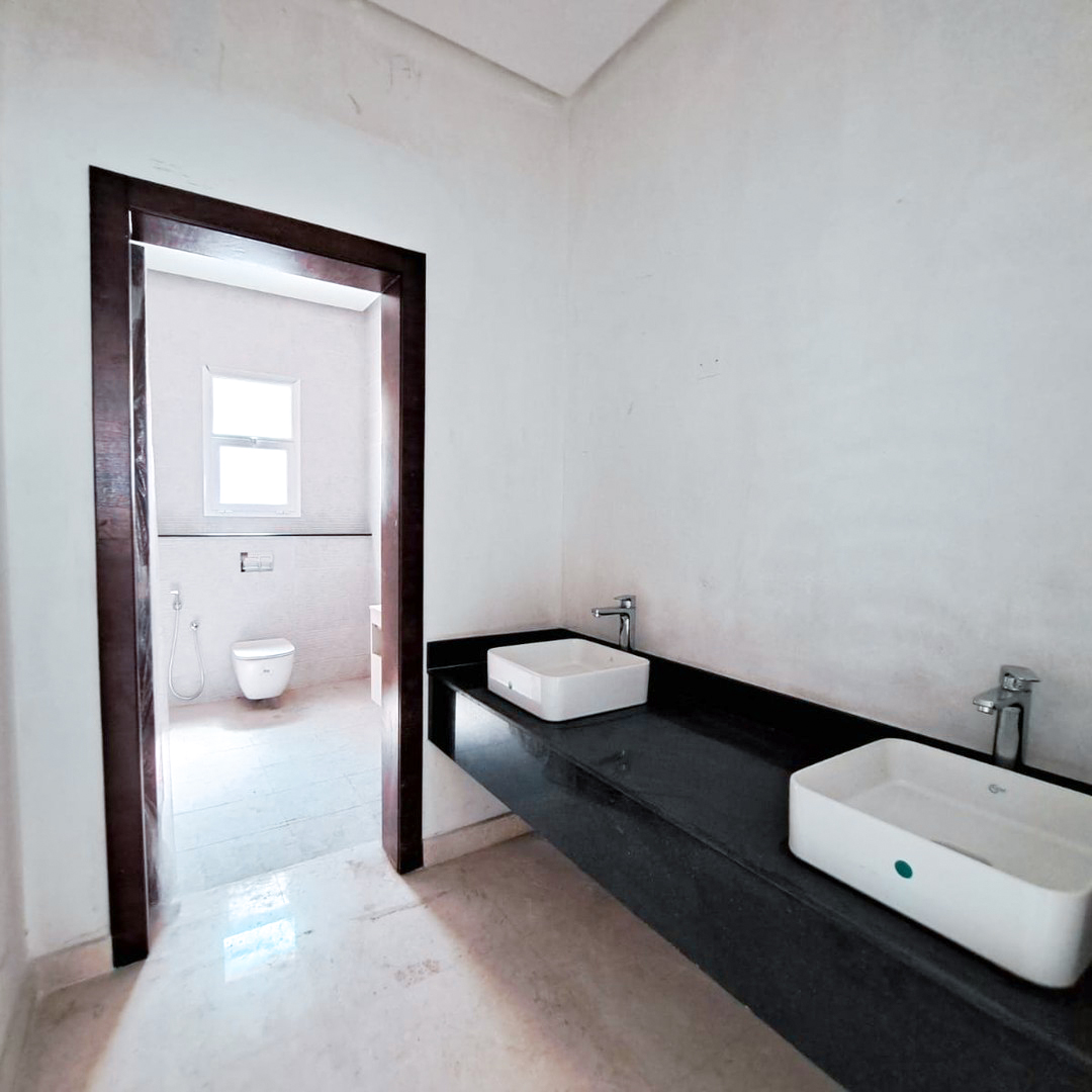  Villa For Sale In Maqabah - 450