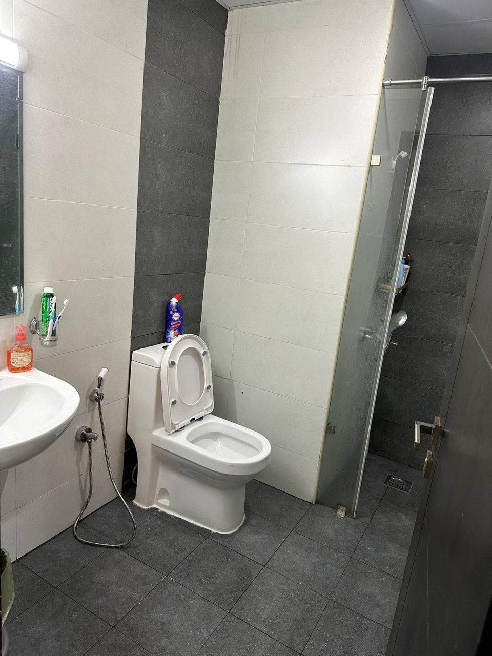  Apartment For Sale In Al Lawzi - 465