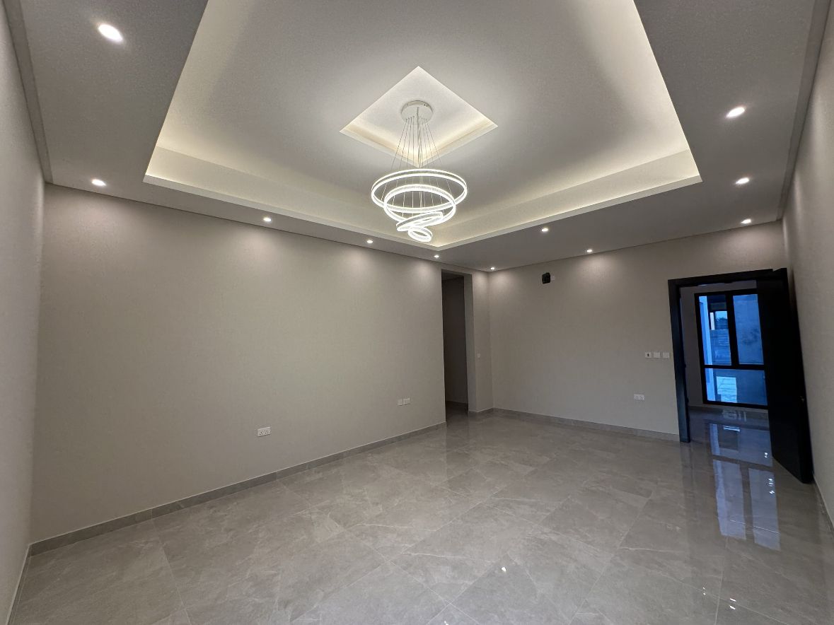  Villa For Sale In Tubli - 504