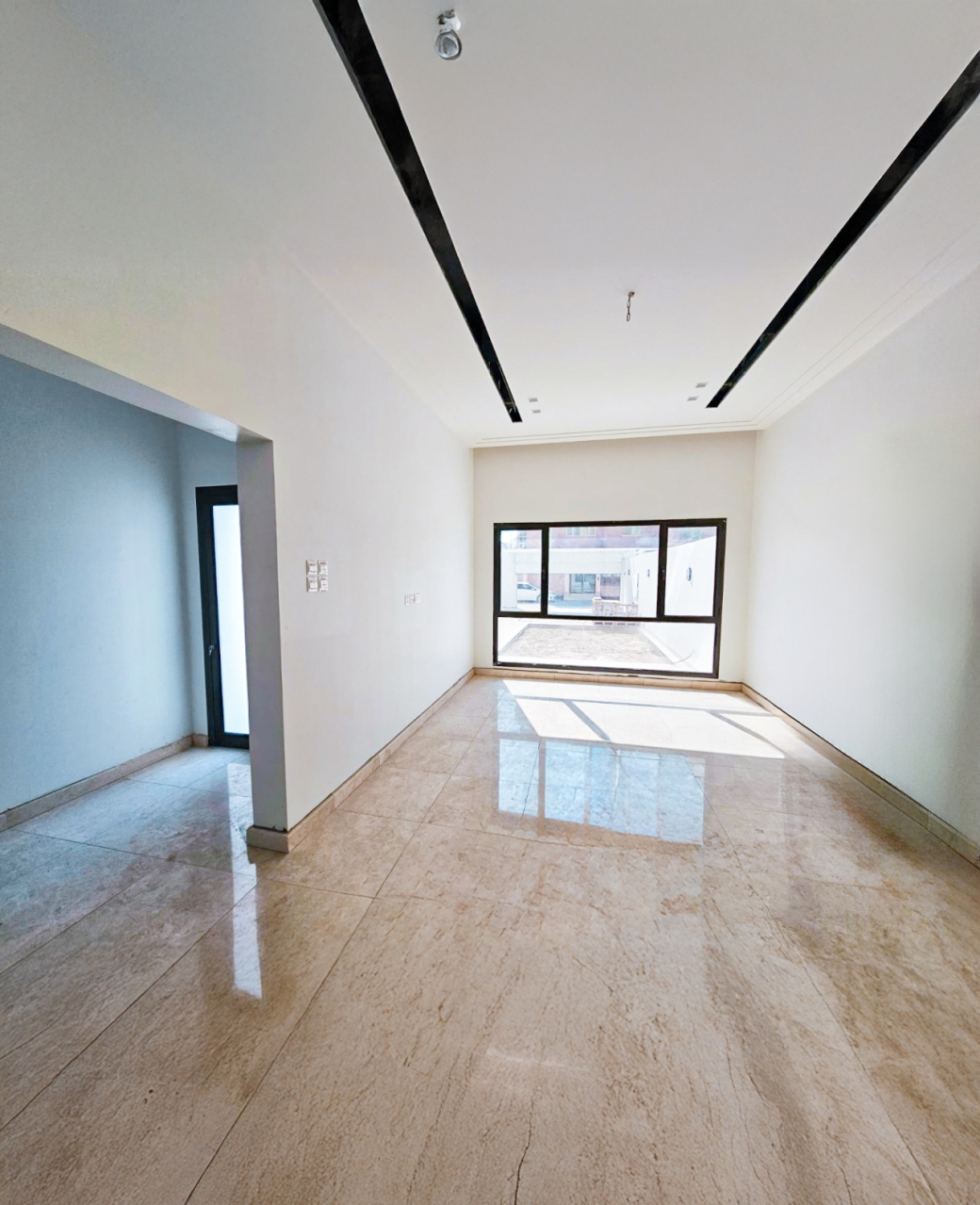  Villa For Sale In Al Maqsha - 675