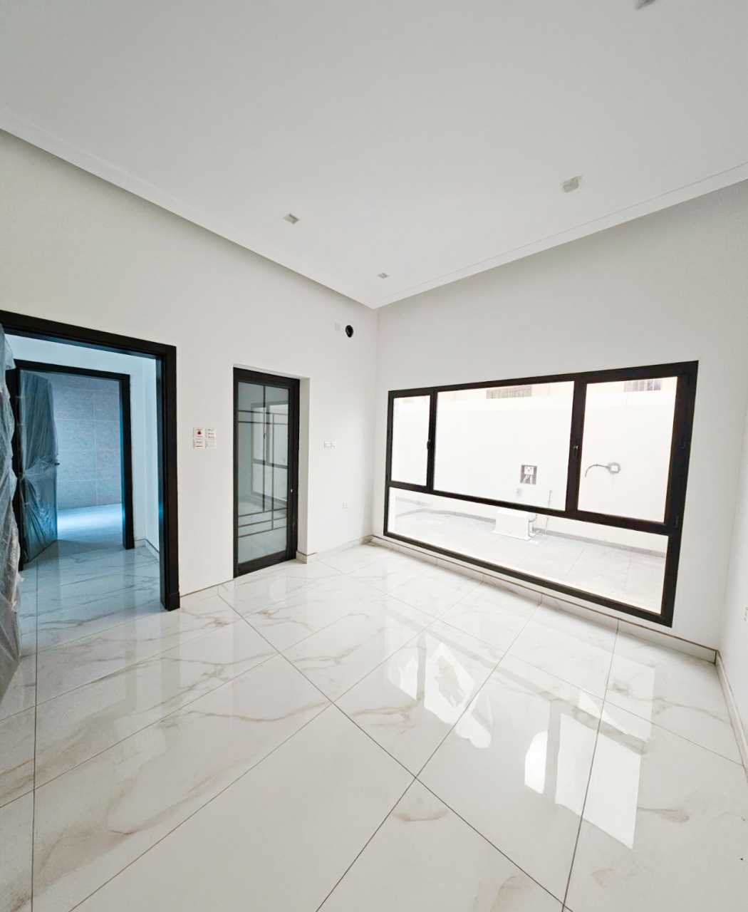  Villa For Sale In Al Maqsha - 674
