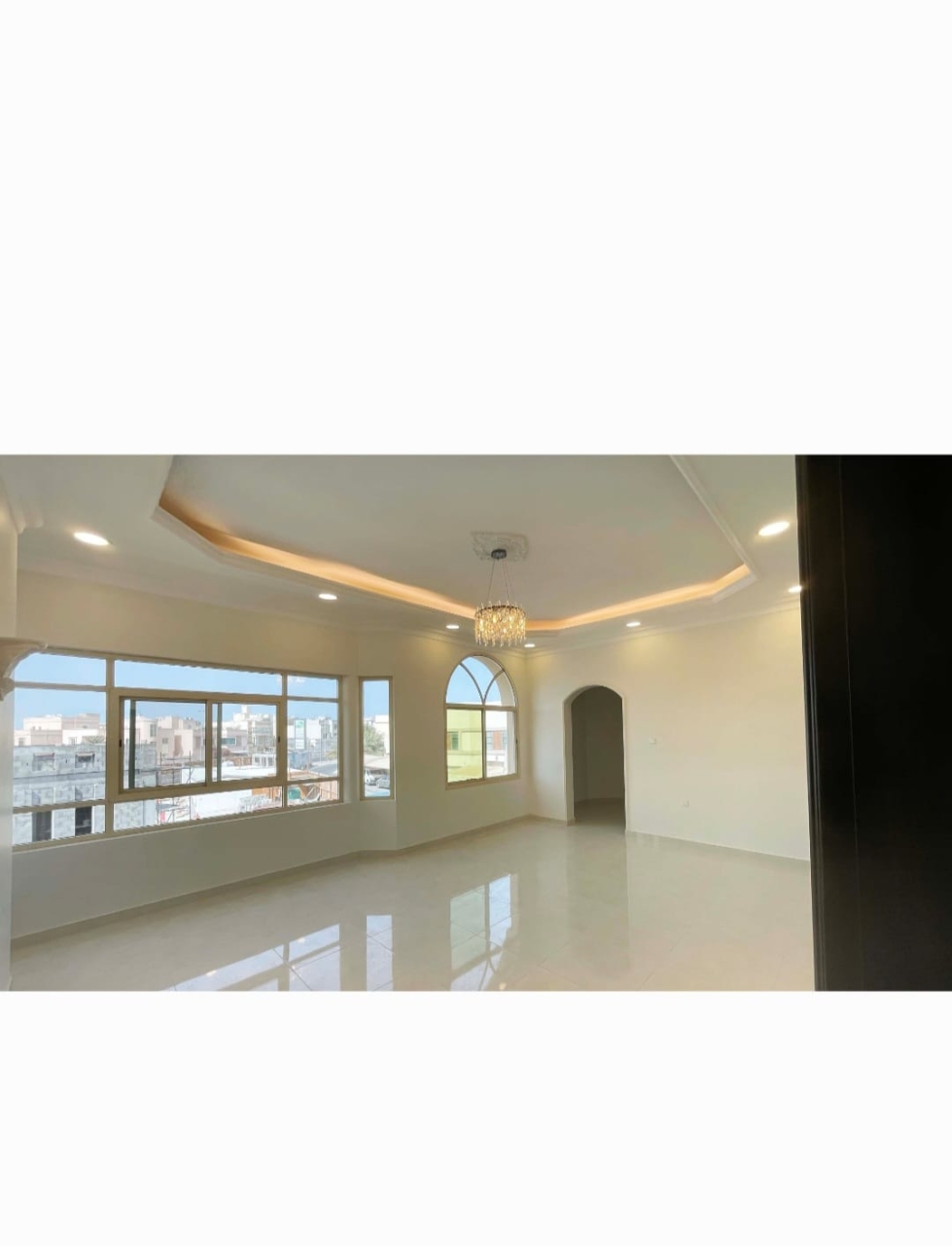  Villa For Sale In Hidd - 916