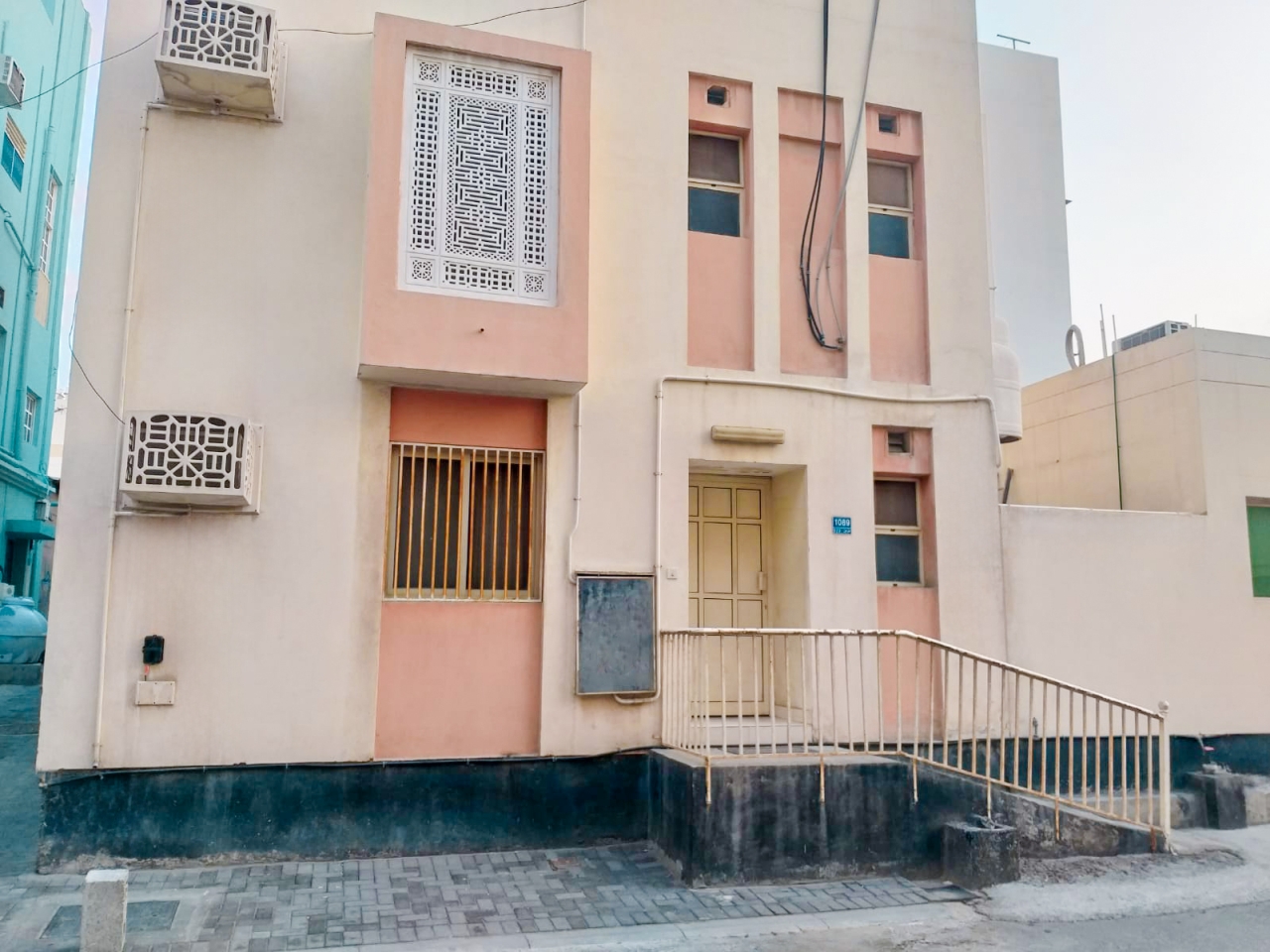 Villa For Sale In East Riffa - 1012
