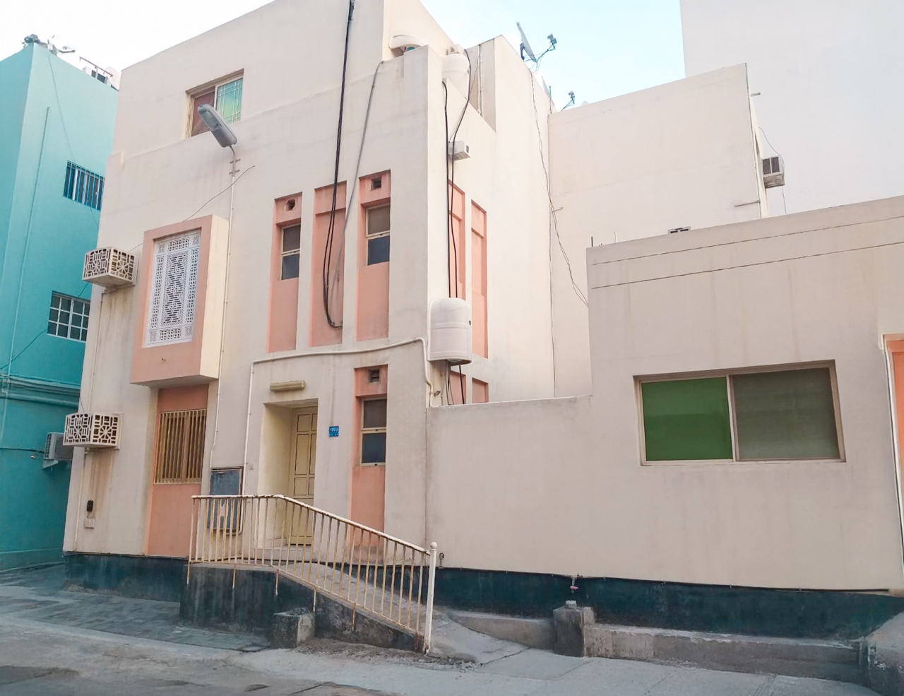 Villa For Sale In East Riffa - 1012