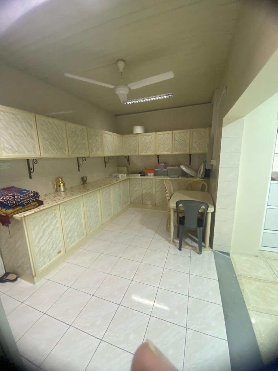 Villa For Sale In Isa Town - 1041