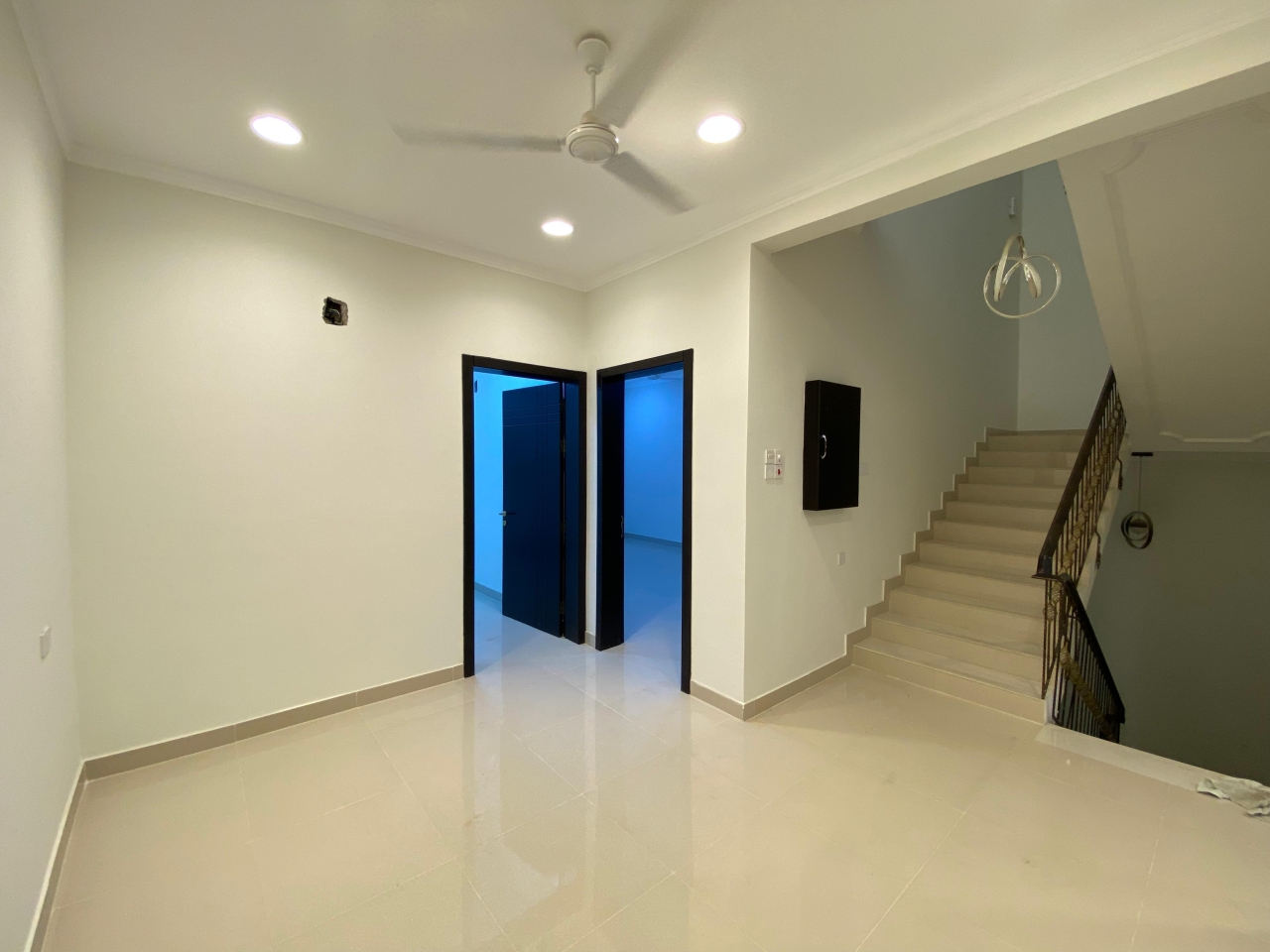 Villa For Sale In Sitra - 1083