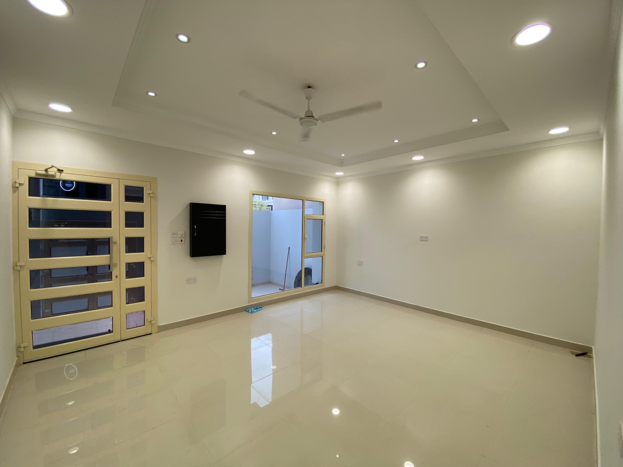 Villa For Sale In Sitra - 1083