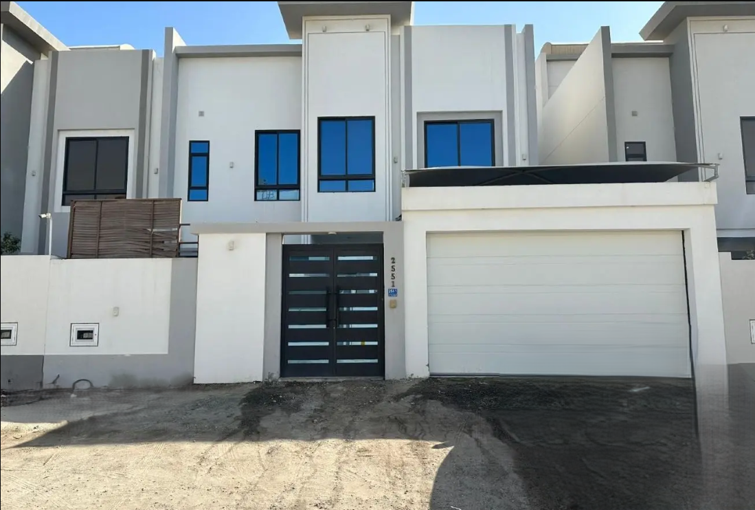  Villa For Sale In Bani Jamra - 1145