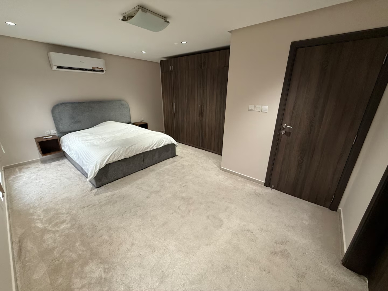  Villa For Sale In Al Markh - 1151