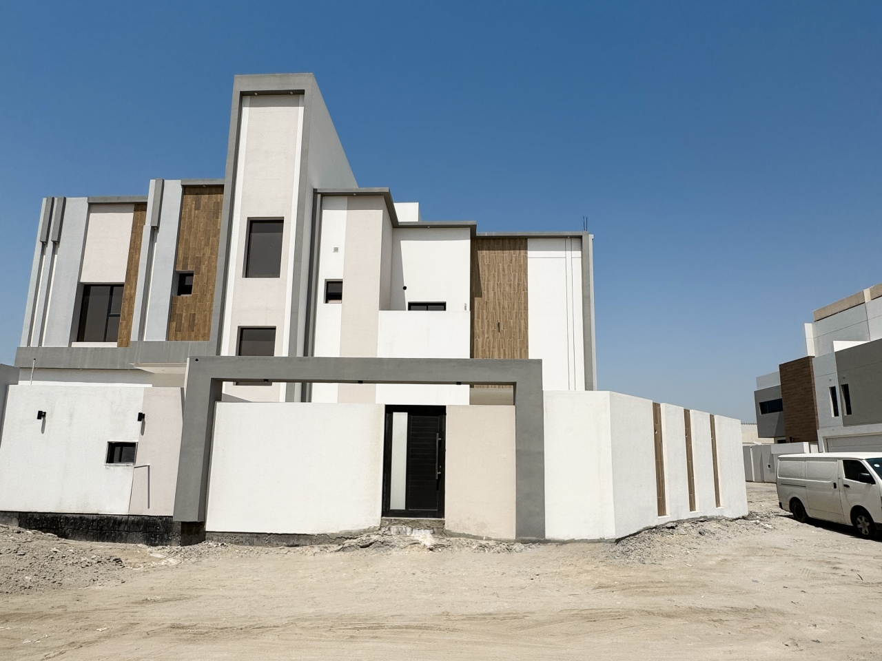  Villa For Sale In A'ali - 1304