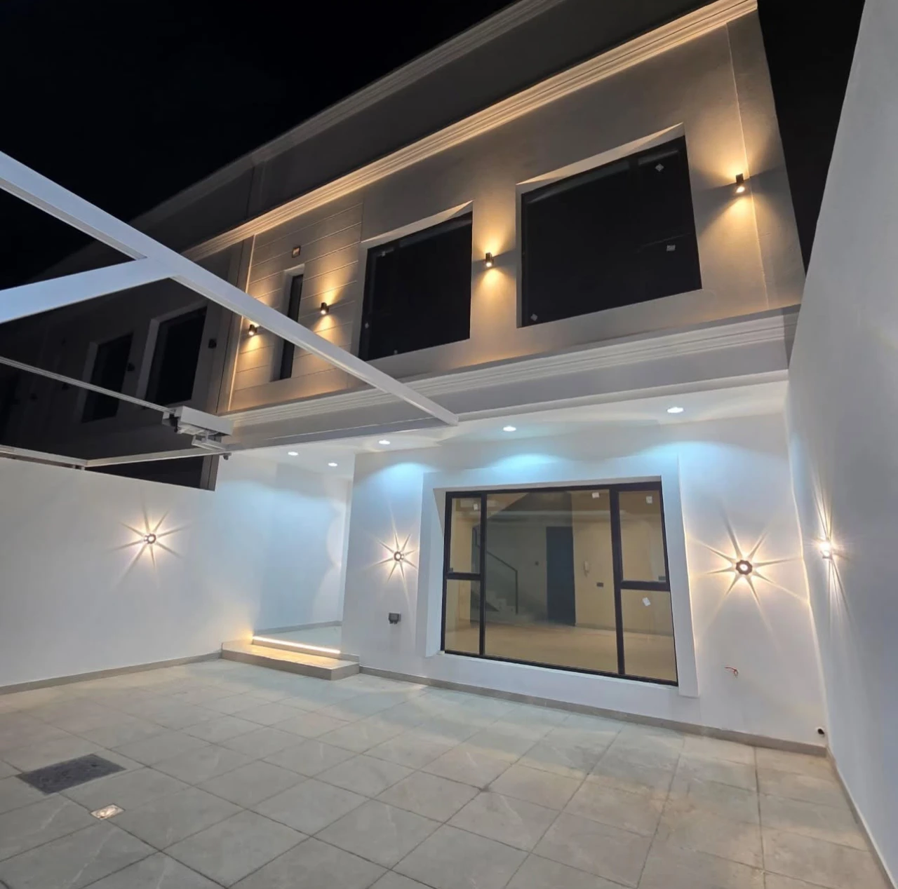  Villa For Sale In Al Lawzi - 1334