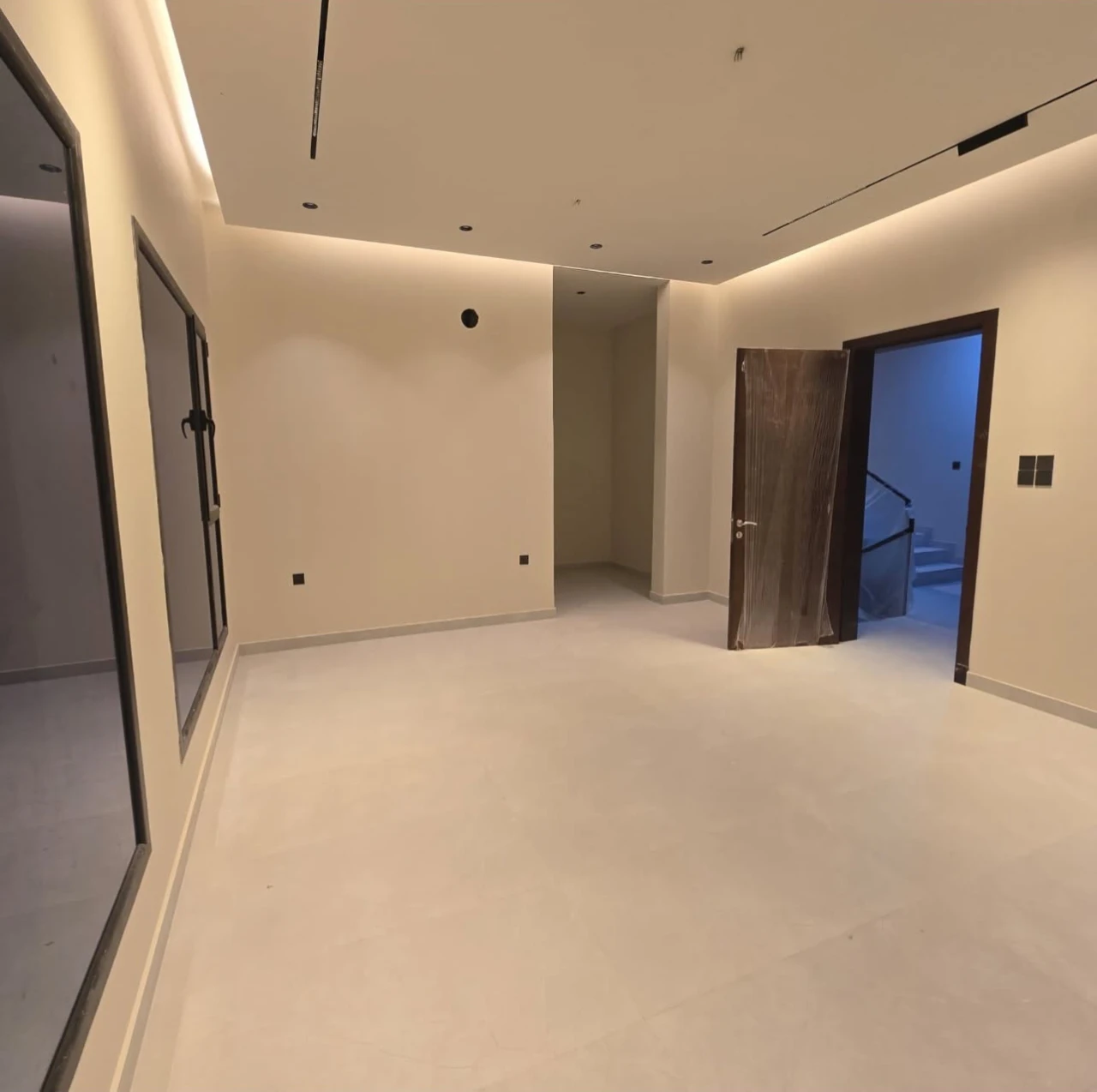  Villa For Sale In Al Lawzi - 1334