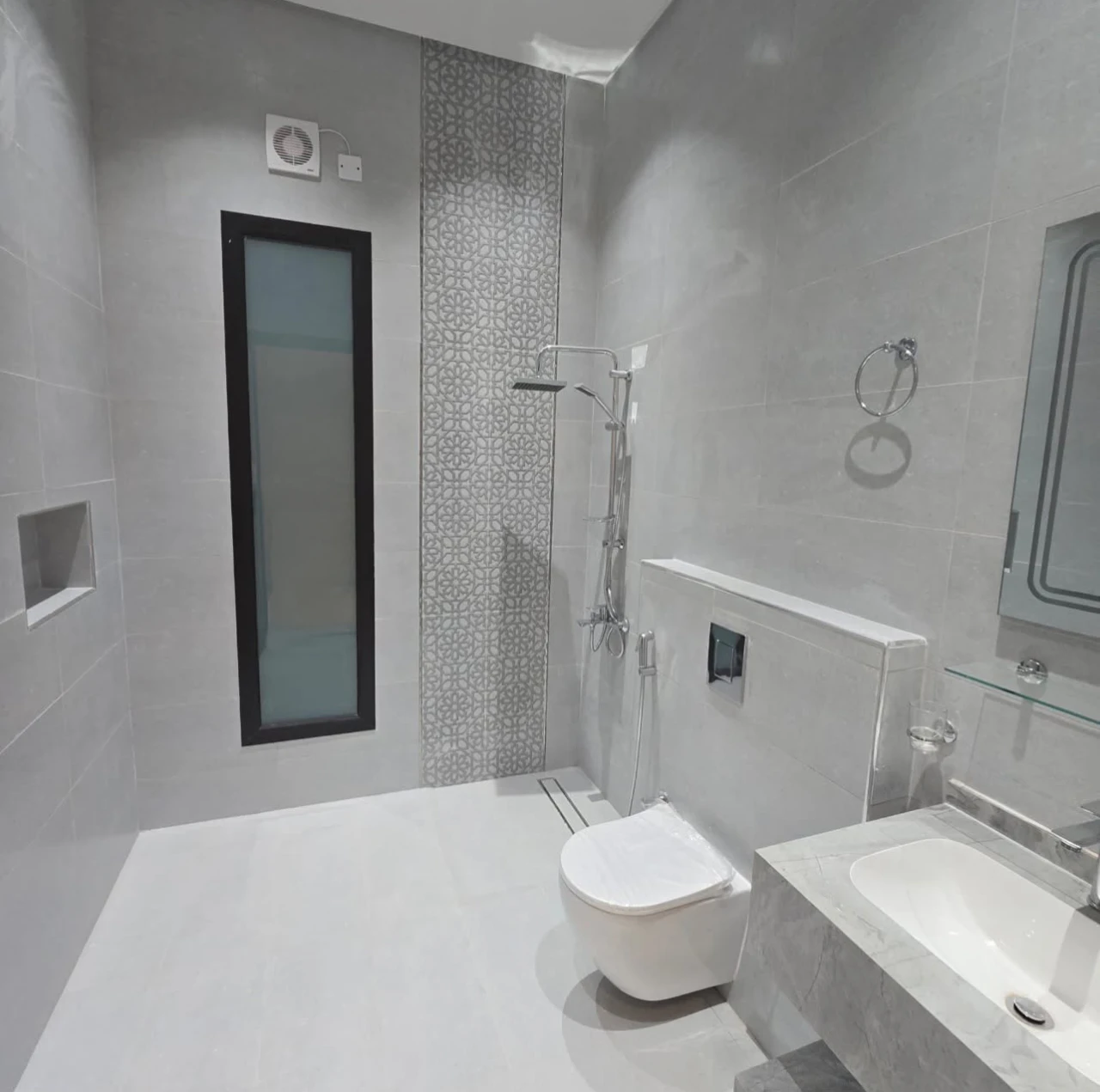 Villa For Sale In Al Lawzi - 1334