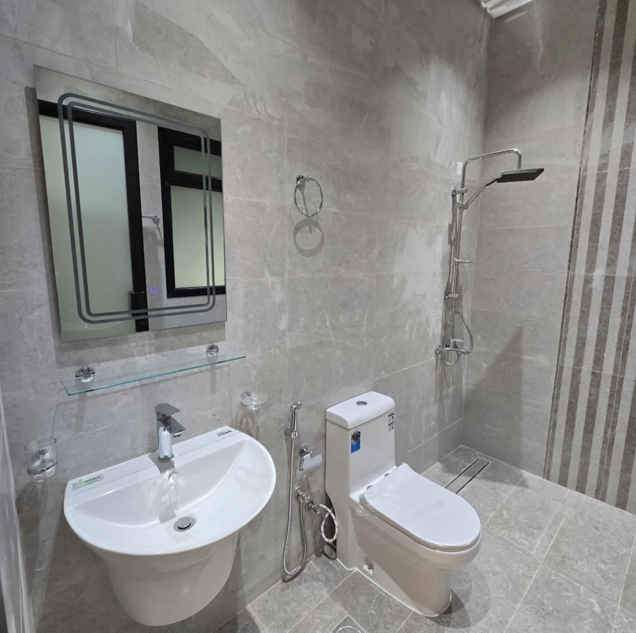  Villa For Sale In Al Lawzi - 1334