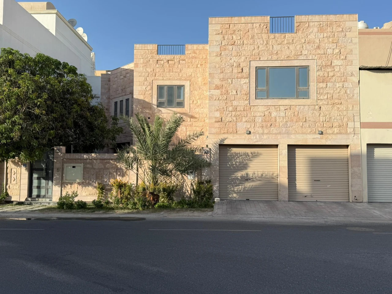  Villa For Sale In Janabiya - 1353