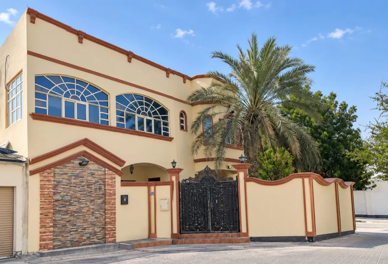  Villa For Sale In Hamad Town - 1388