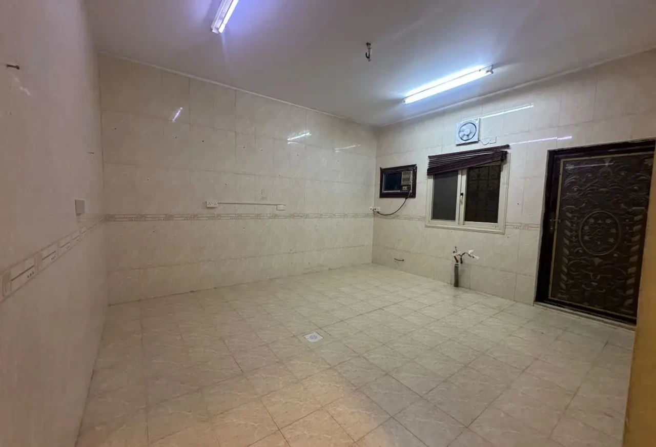  Villa For Sale In Hamad Town - 1388