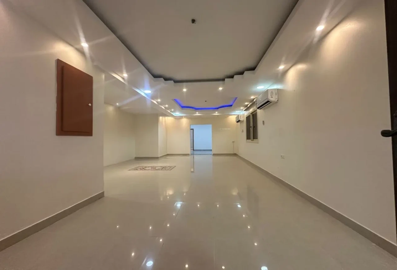  Villa For Sale In Hamad Town - 1388
