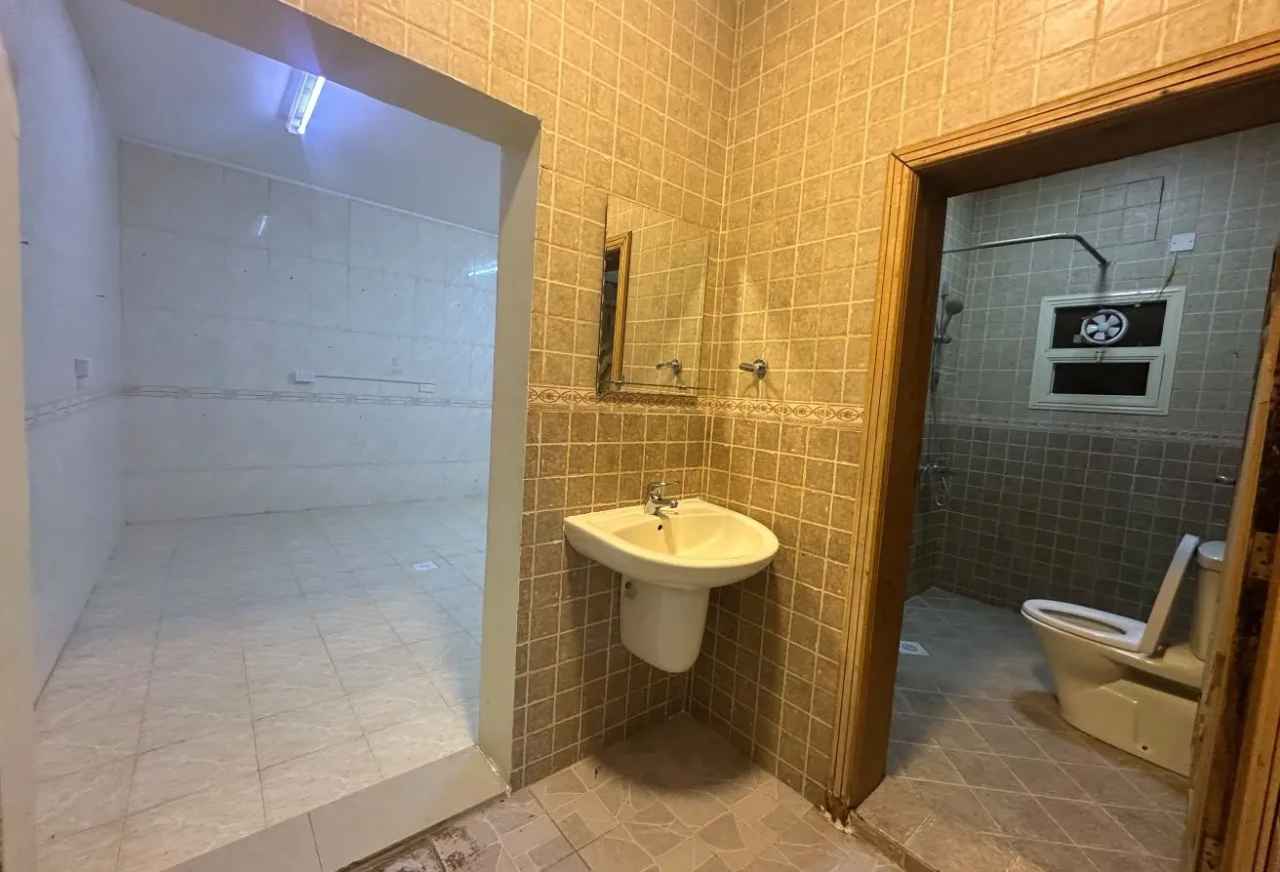  Villa For Sale In Hamad Town - 1388