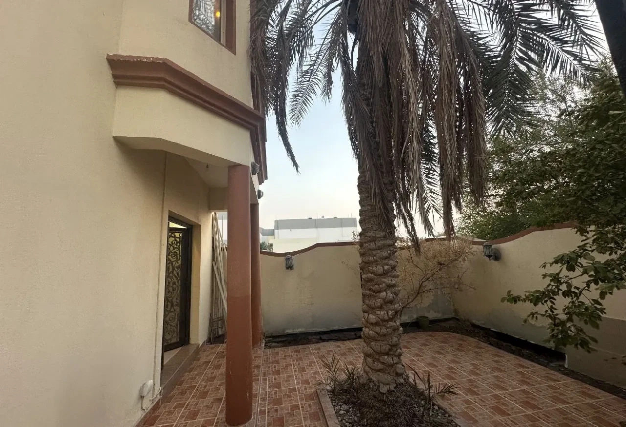  Villa For Sale In Hamad Town - 1388
