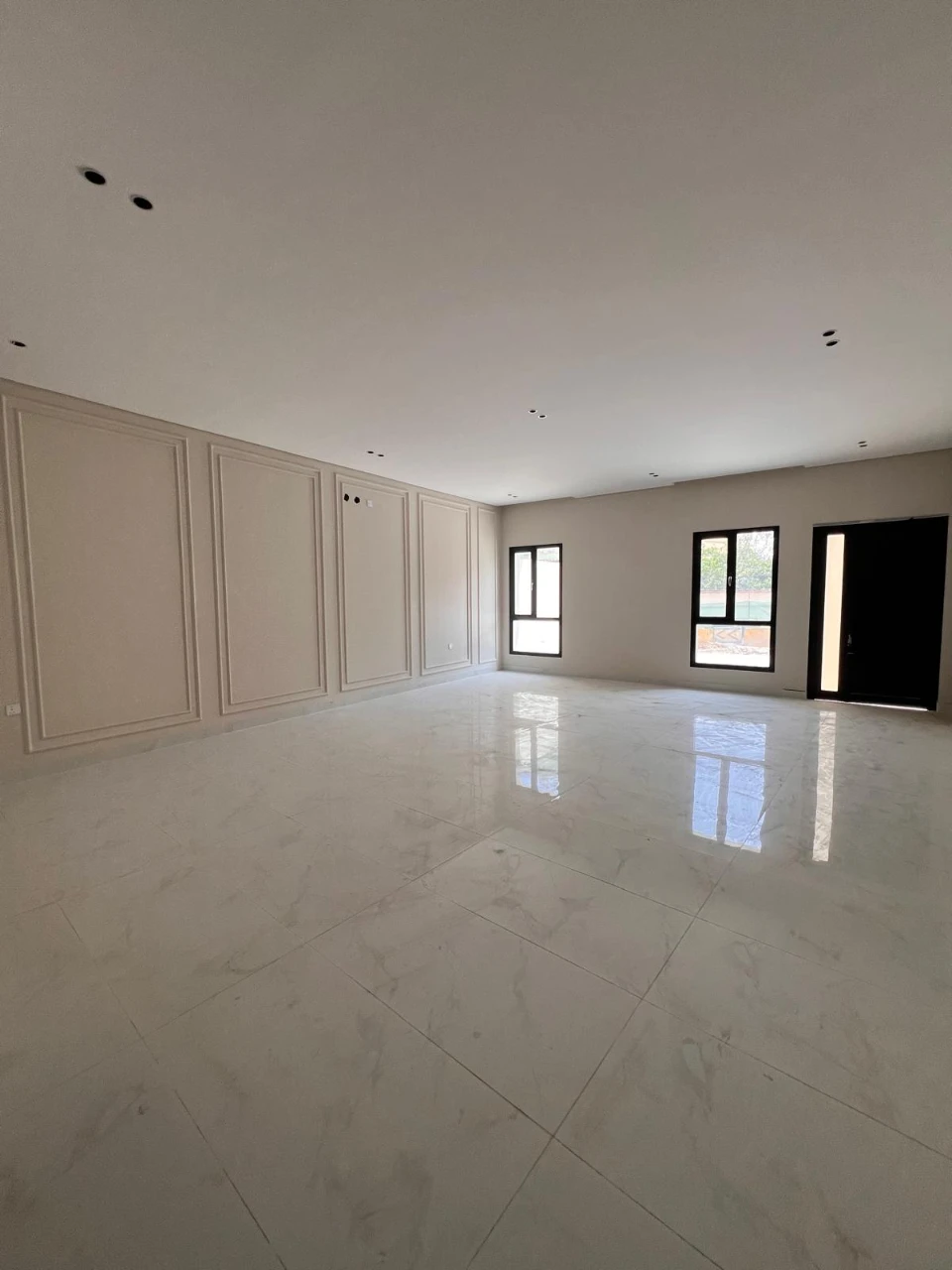  Villa For Sale In Hamad Town - 1398